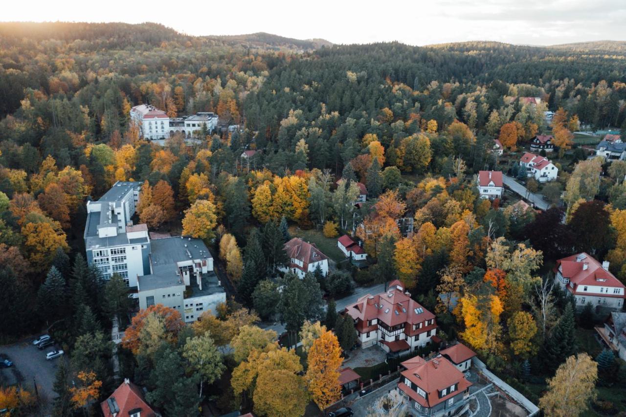 Villa Filmowiec Поляница-Здрой Екстериор снимка