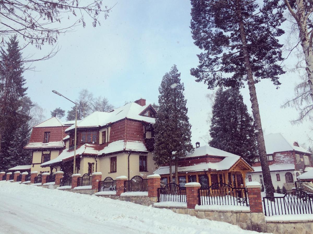 Villa Filmowiec Поляница-Здрой Екстериор снимка