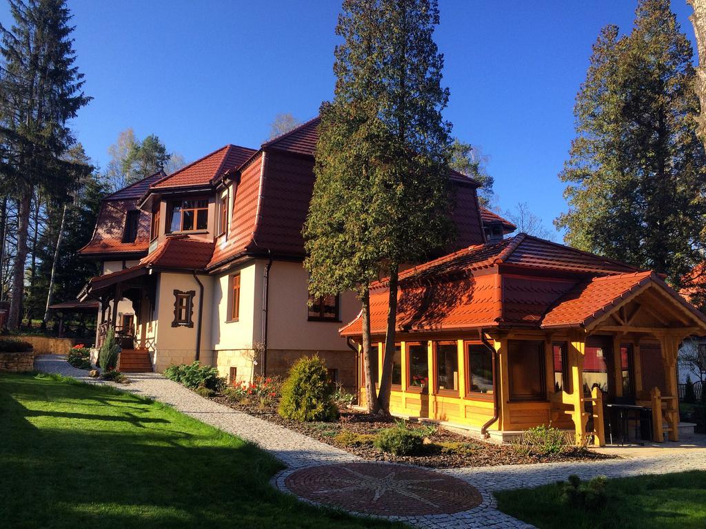 Villa Filmowiec Поляница-Здрой Екстериор снимка